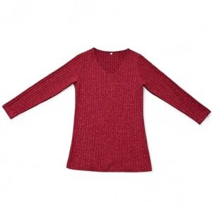 Magenta Ribbed Cashmere V-Neck Sweater with Scalloped Neckline